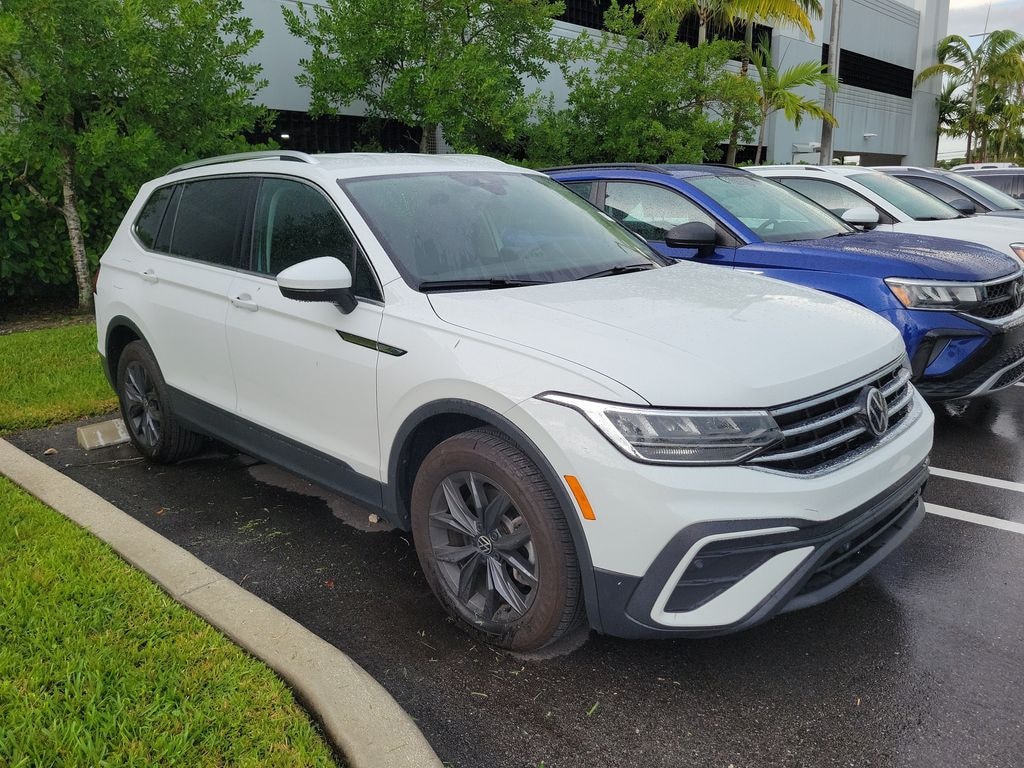 Certified 2024 Volkswagen Tiguan 2.0T SE SUV