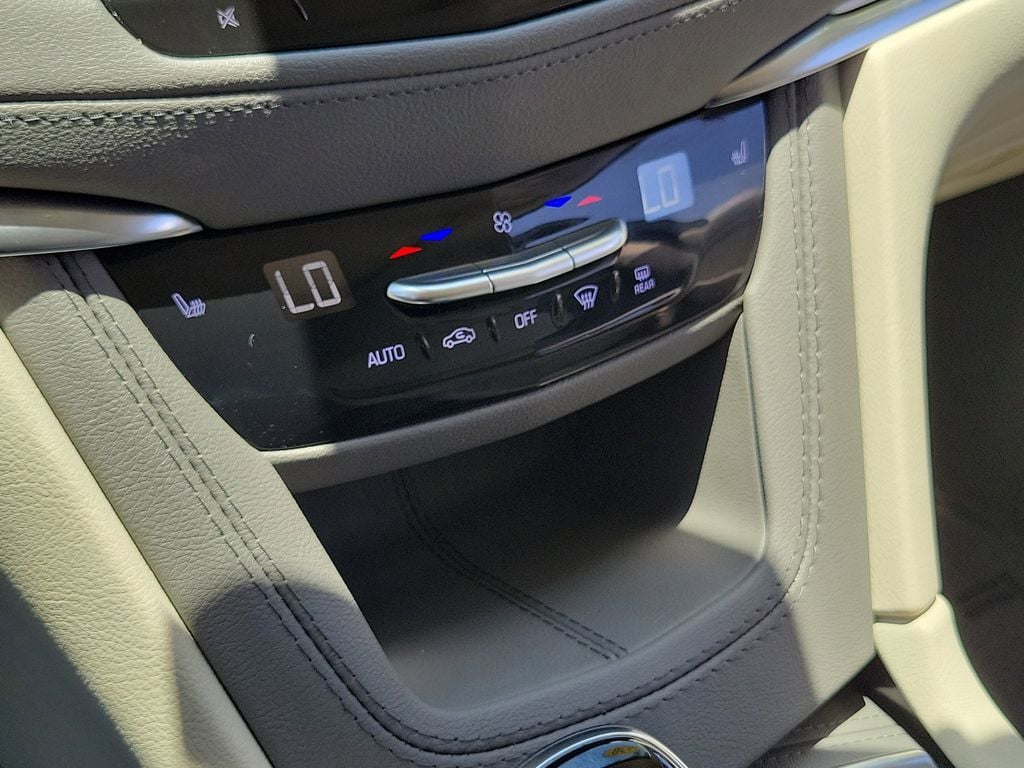 2024 Cadillac XT5 Premium Luxury - Photo 31