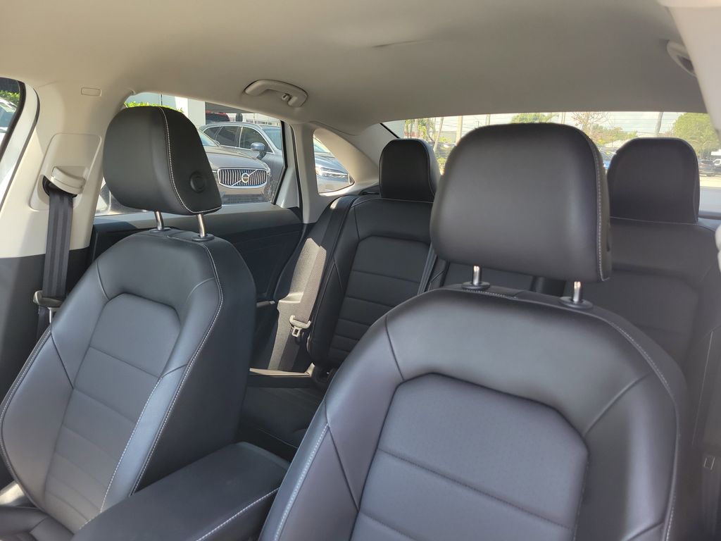 2023 Volkswagen Jetta SE - Photo 21