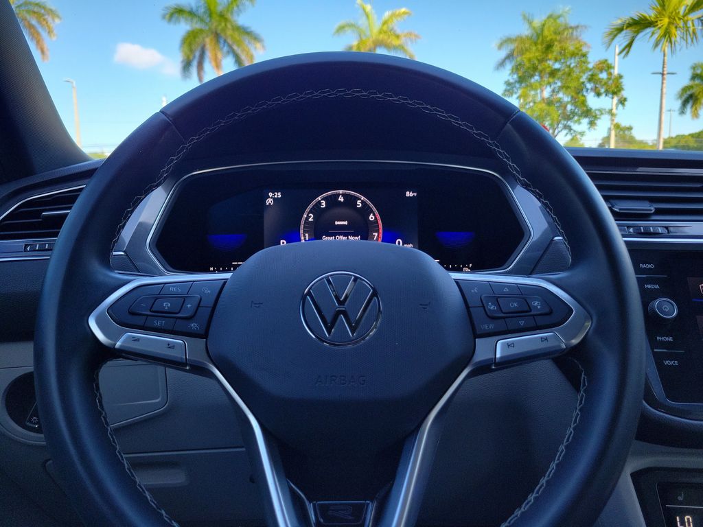 2023 Volkswagen Tiguan SE R-LINE BLACK - Photo 23