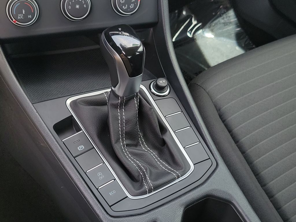 2024 Volkswagen Jetta S - Photo 29