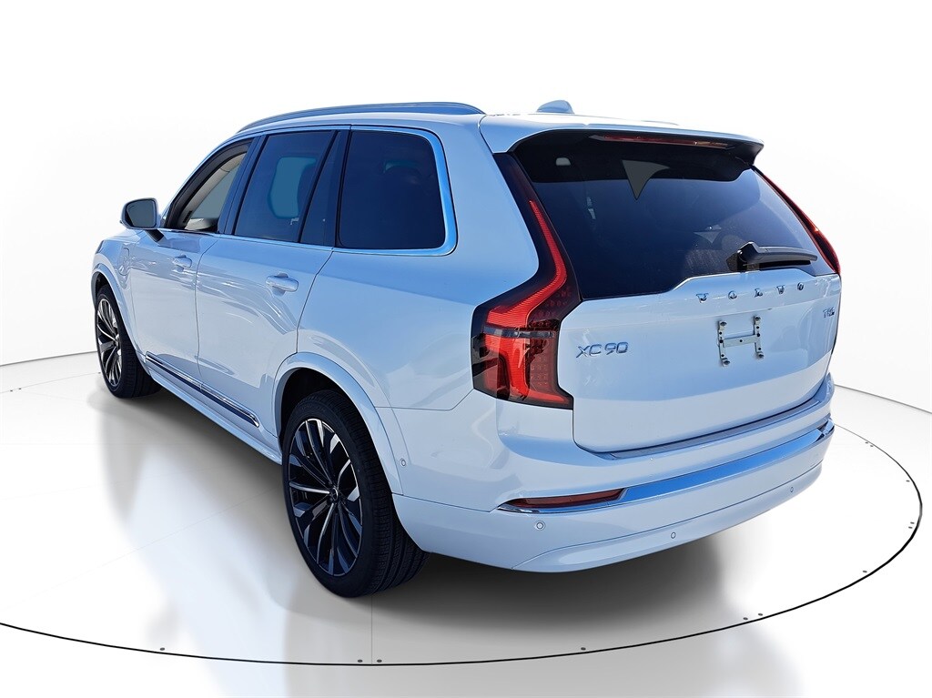 New 2026 Volvo XC90 plug-in hybrid T8 Ultra 7-Seater SUV