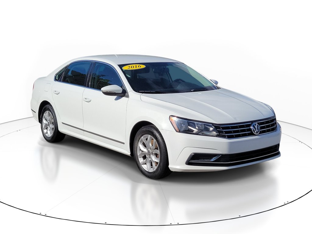 2016 Volkswagen Passat S