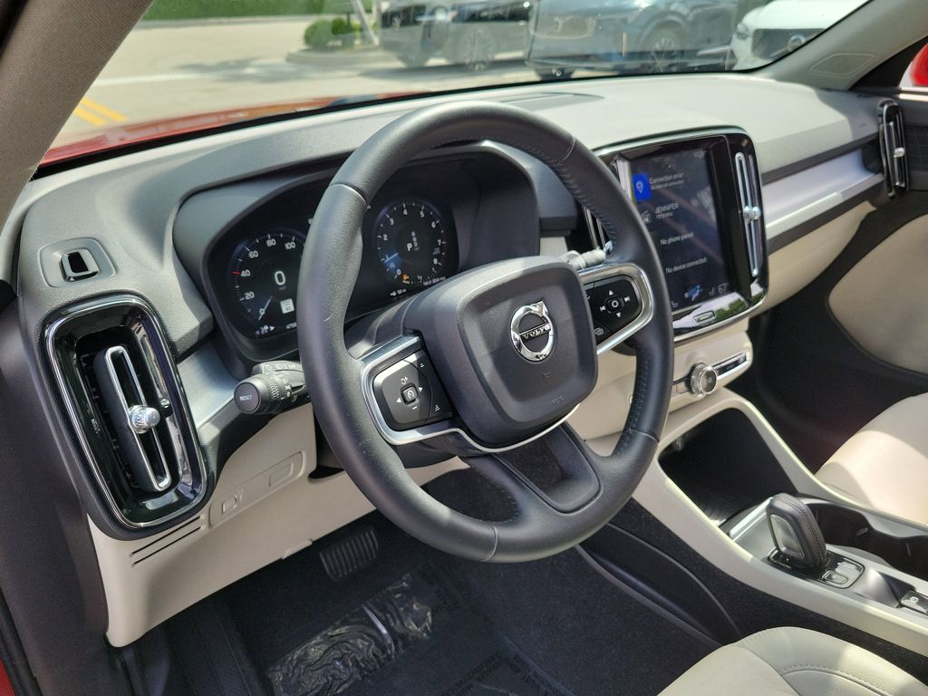 2019 Volvo XC40 Momentum - Photo 19