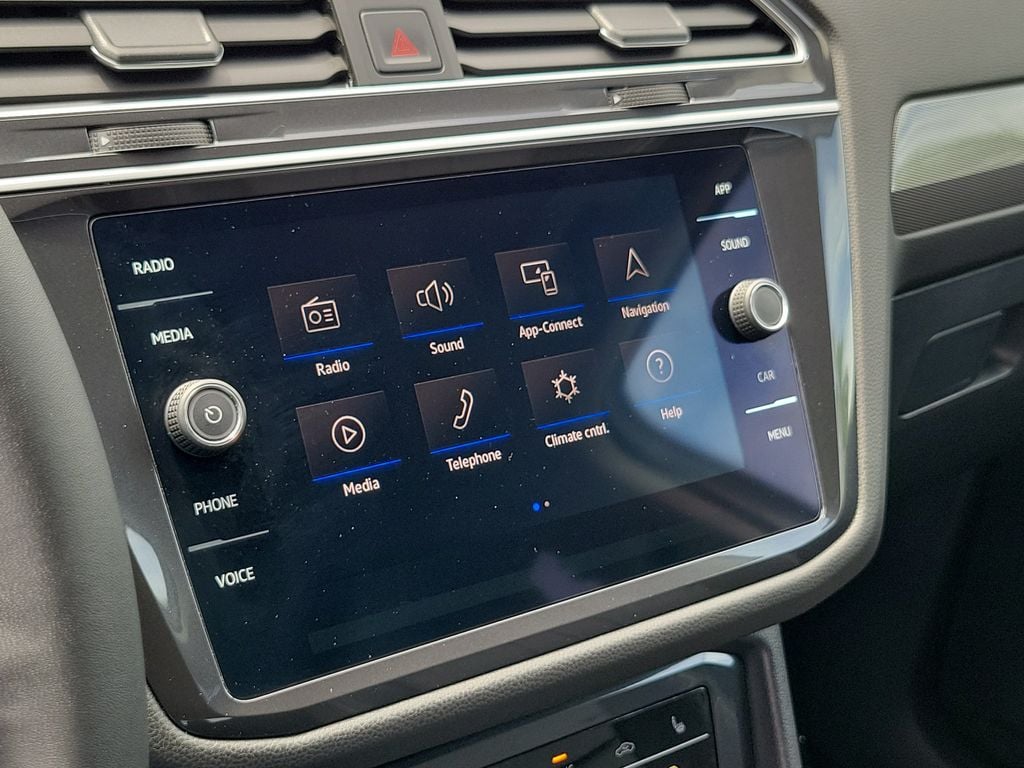 2024 Volkswagen Tiguan SE - Photo 29