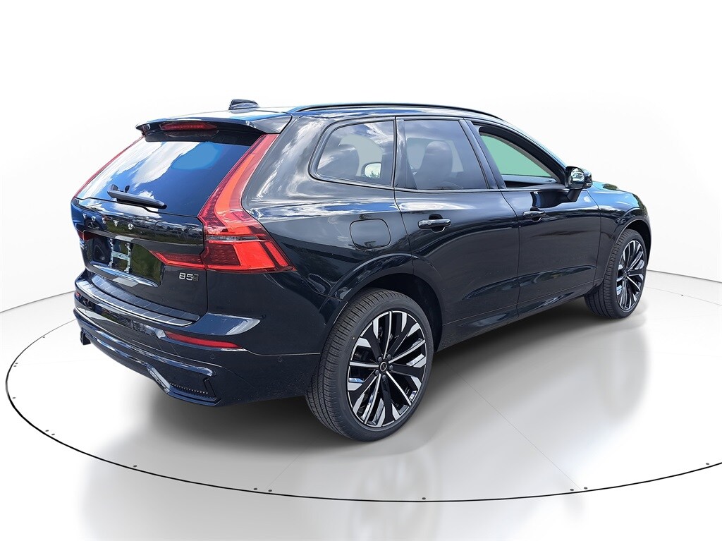 New 2026 Volvo XC60 B5 Ultra SUV