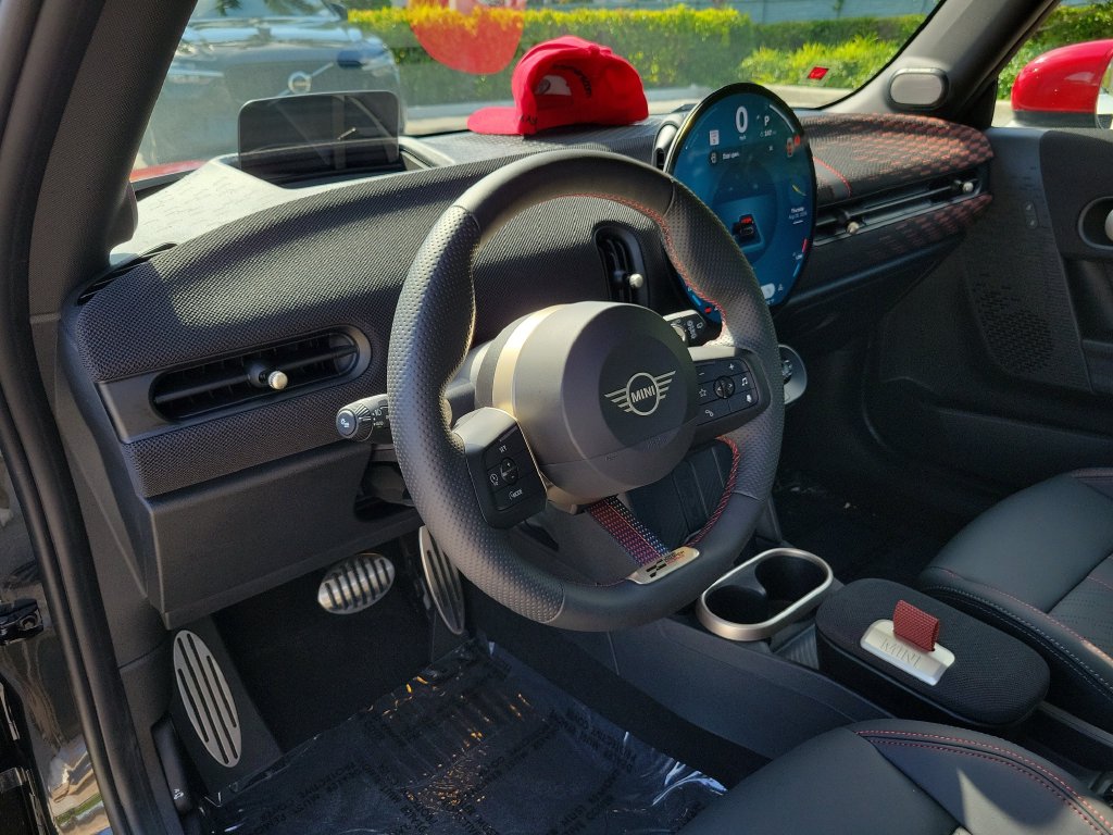 2025 MINI Hardtop 2 Door John Cooper Works - Photo 15
