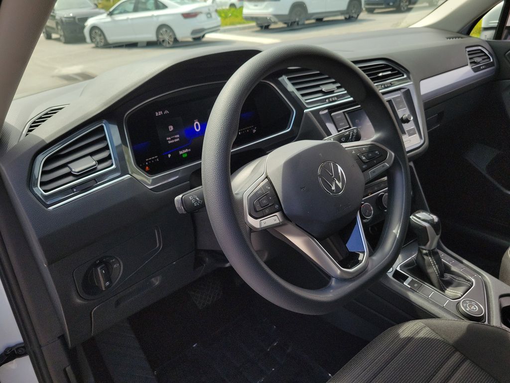 2023 Volkswagen Tiguan S - Photo 19