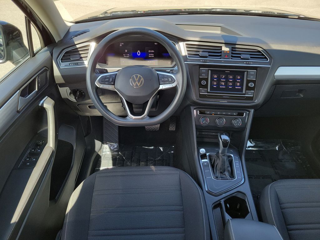2023 Volkswagen Tiguan S - Photo 14