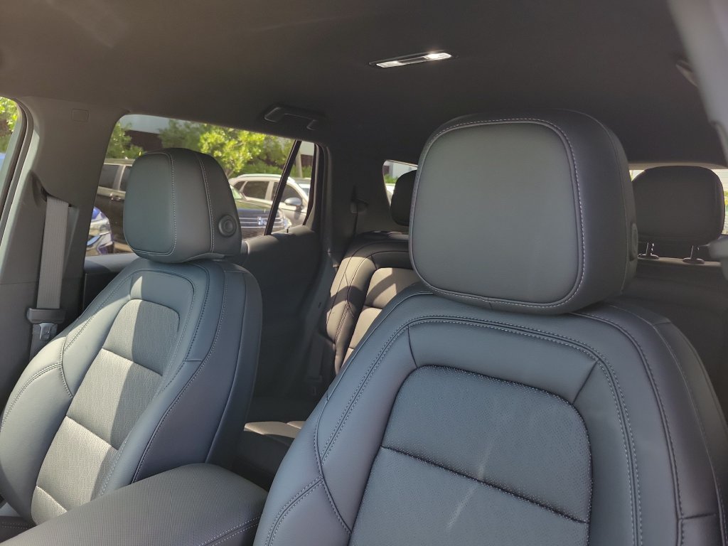 2027 Chevrolet Equinox LT - Photo 21