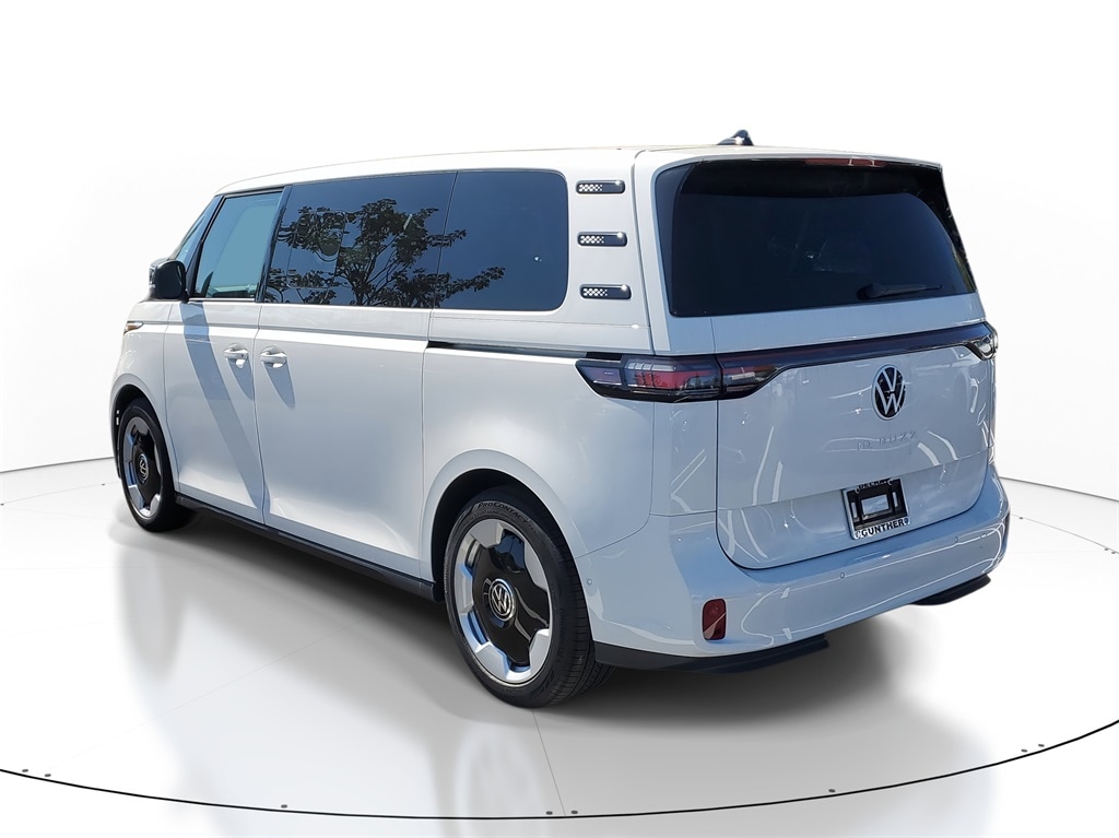 New 2025 Volkswagen ID. Buzz Pro S Van Passenger Van