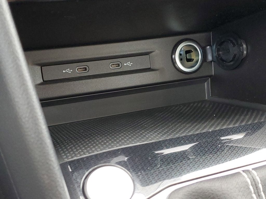 2025 Volkswagen Taos S - Photo 35