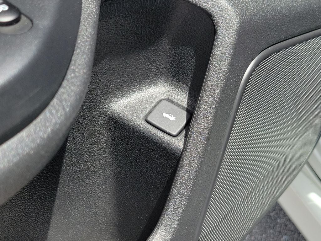 2019 Honda Civic Sport - Photo 17