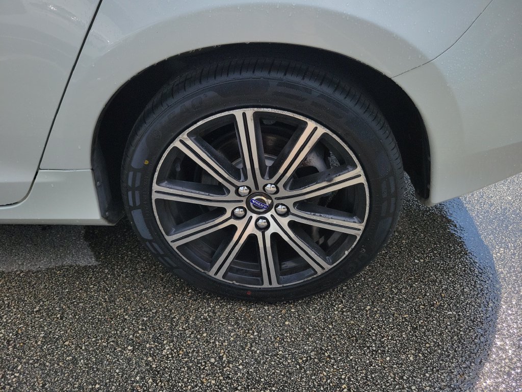 2017 Volvo S60 T5 Inscription - Photo 8