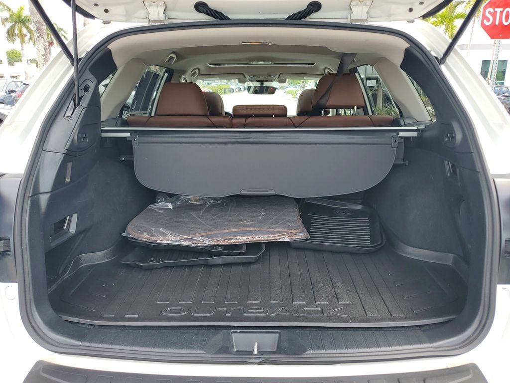 2018 Subaru Outback Touring - Photo 8