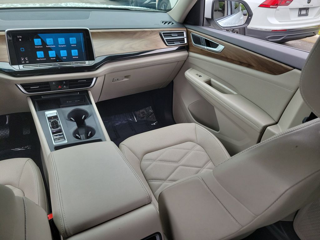 2024 Volkswagen Atlas SE - Photo 15