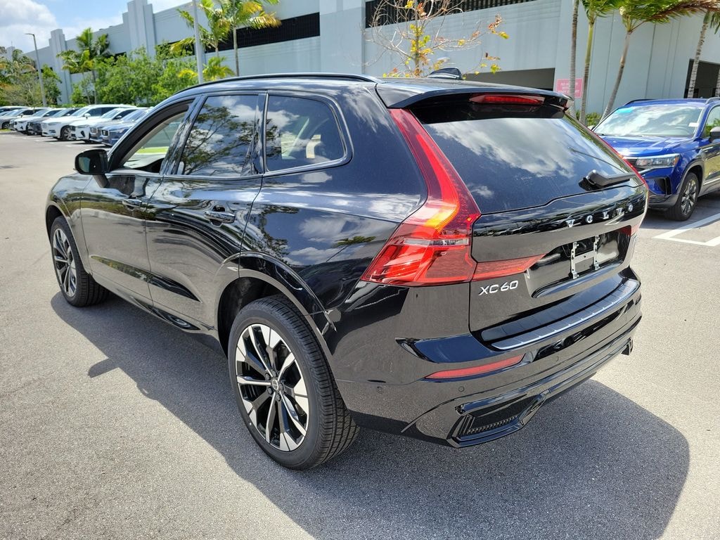New 2026 Volvo XC60 B5 Plus SUV