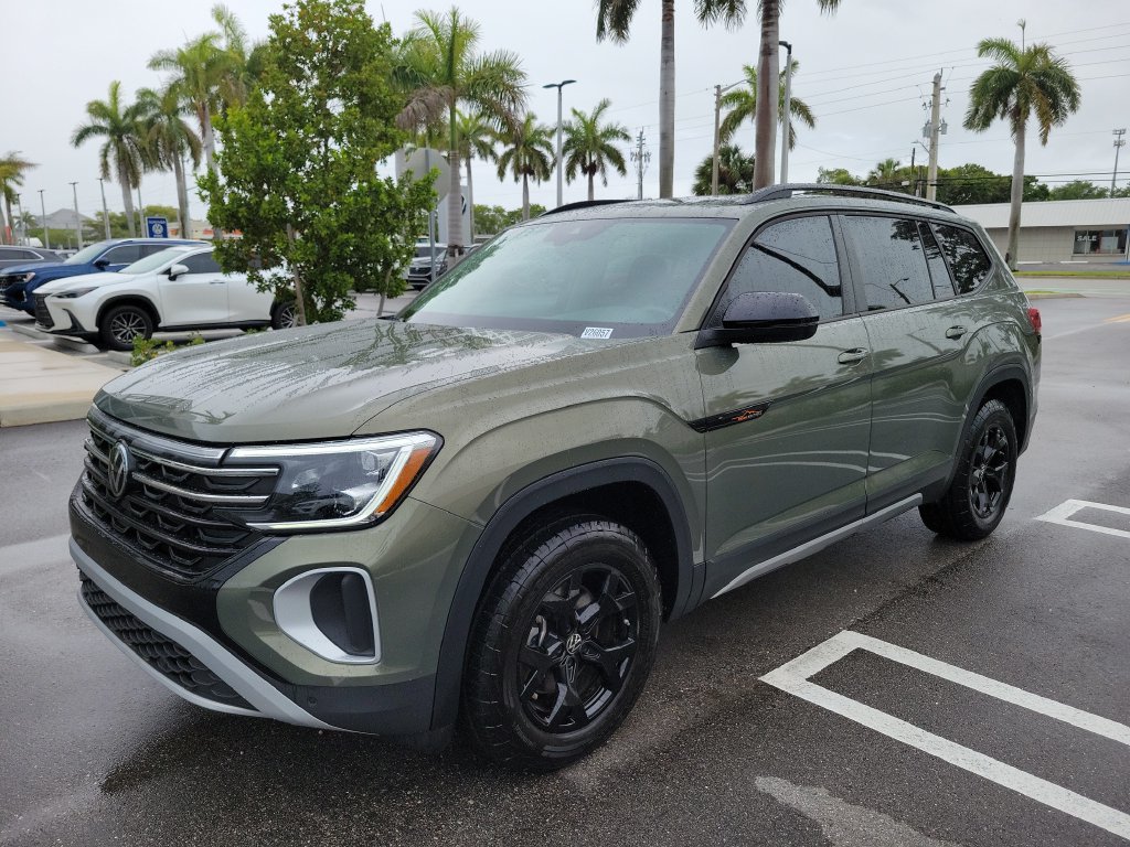 New 2025 Volkswagen Atlas 2.0T Peak Edition SUV