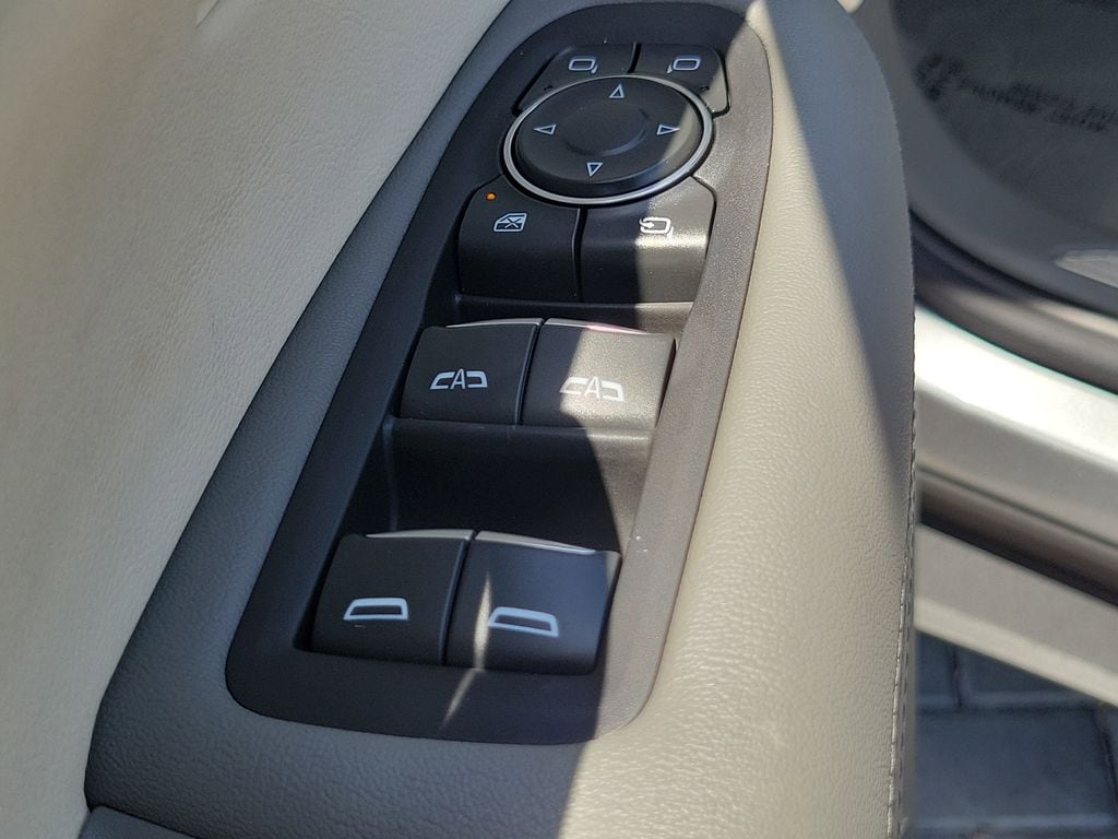 2024 Cadillac XT5 Premium Luxury - Photo 19