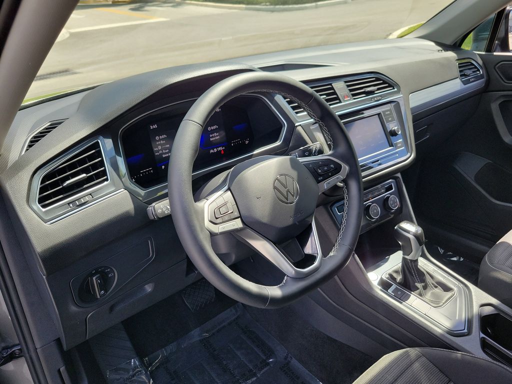 2023 Volkswagen Tiguan S - Photo 18