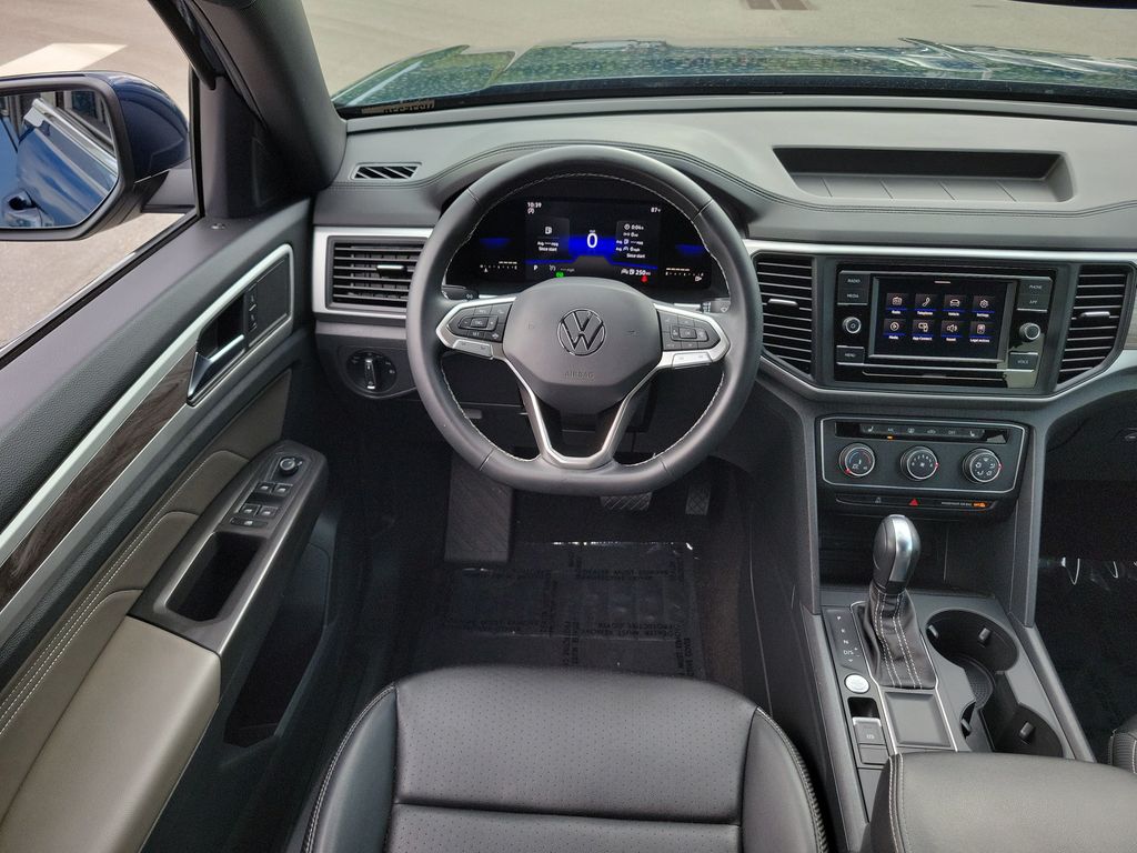 2022 Volkswagen Atlas Cross Sport SE - Photo 12
