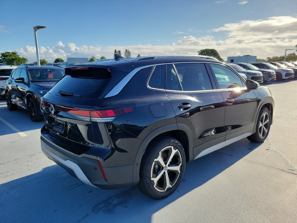New 2026 Volkswagen Tiguan SE SUV