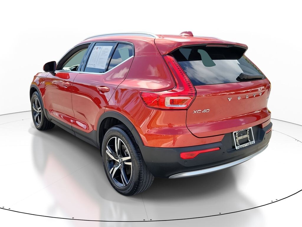 Used 2023 Volvo XC40 B5 AWD Plus Bright SUV