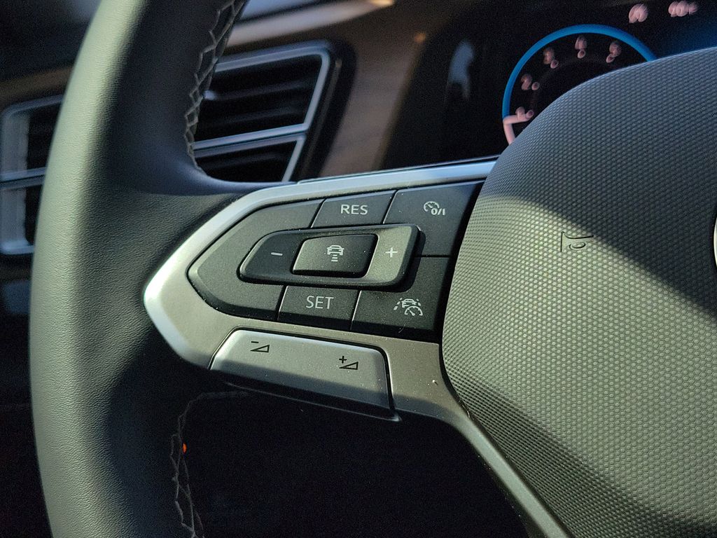 2024 Volkswagen Atlas SE - Photo 23