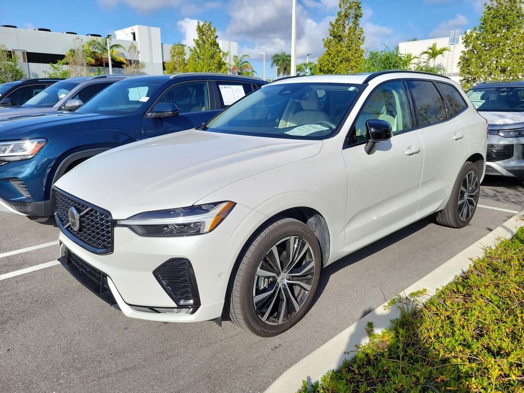 Used 2024 Volvo XC60 B5 Plus Dark SUV