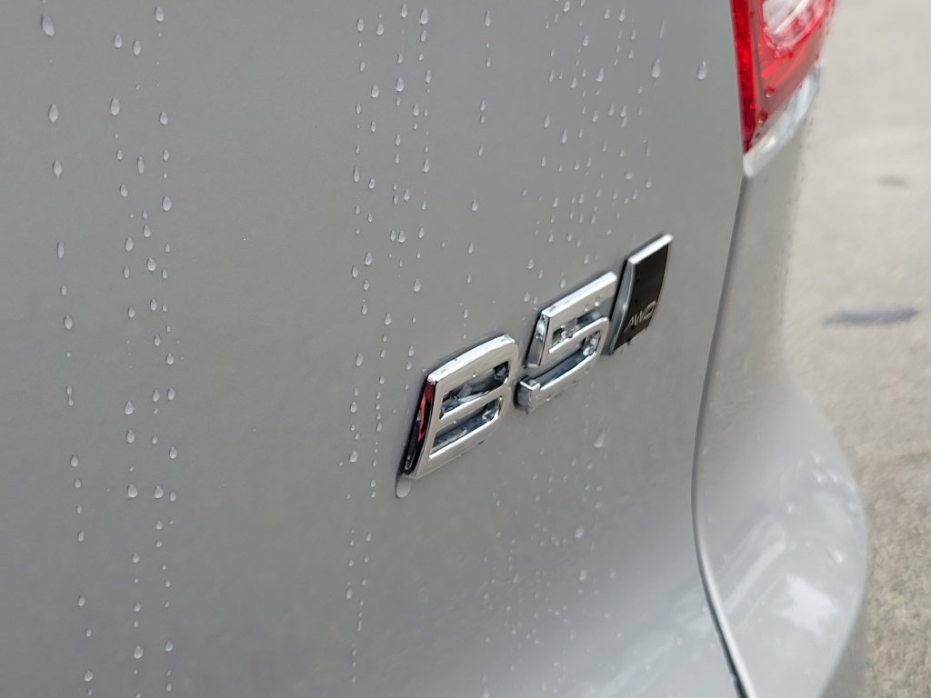 2024 Volvo XC40 Plus - Photo 6