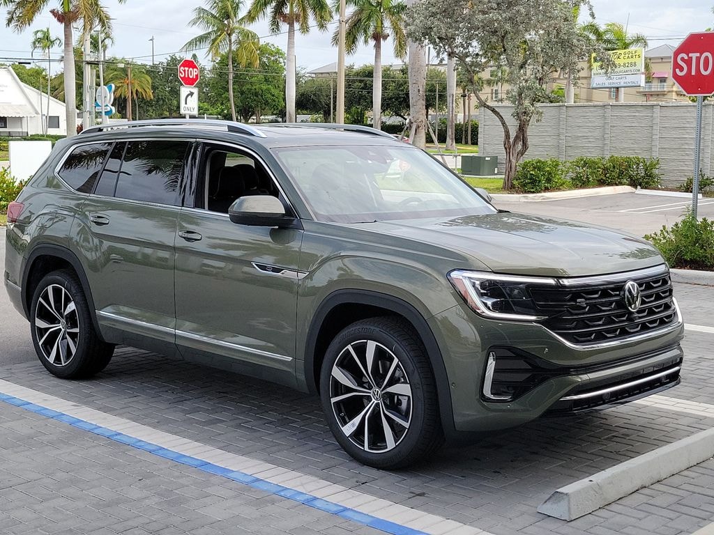 New 2026 Volkswagen Atlas 2.0T SEL Premium R-Line SUV