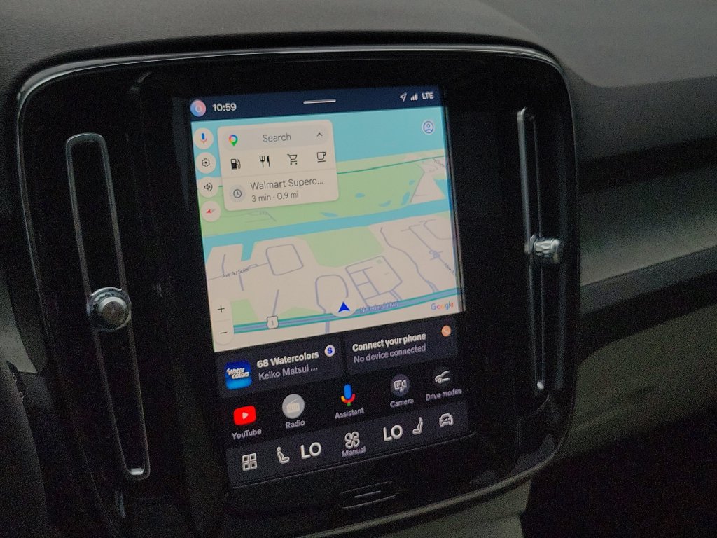 2024 Volvo XC40 Plus - Photo 28