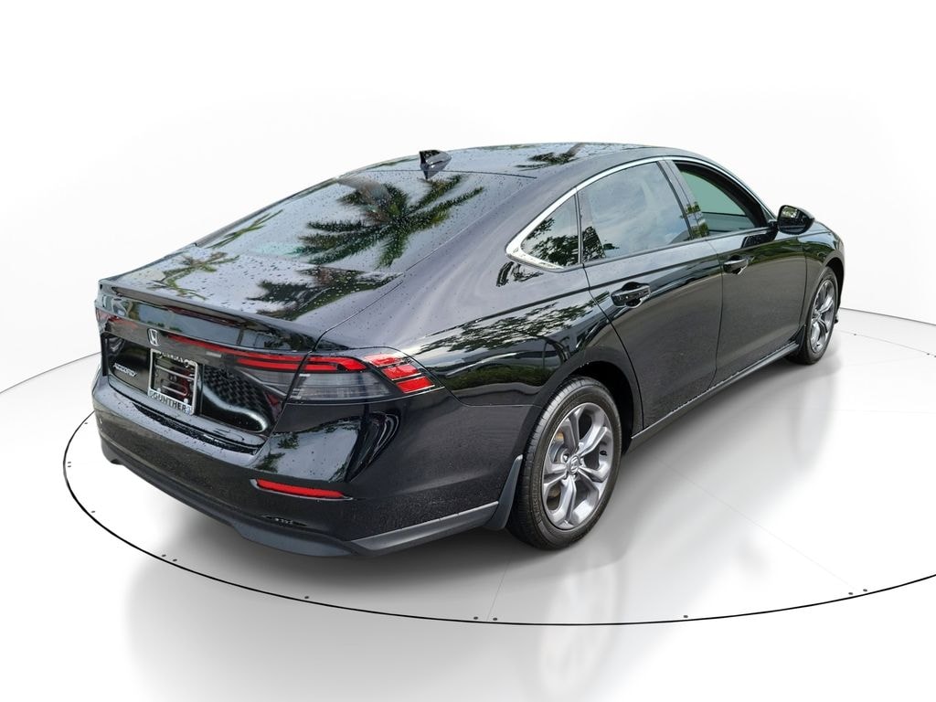 Used 2024 Honda Accord EX Sedan