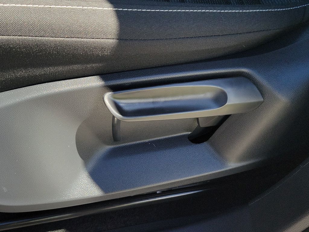 2023 Volkswagen Tiguan S - Photo 22