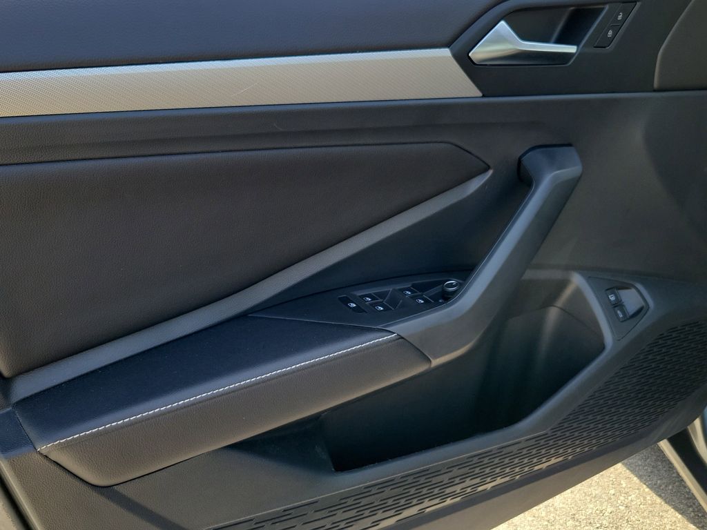 2023 Volkswagen Jetta S - Photo 15