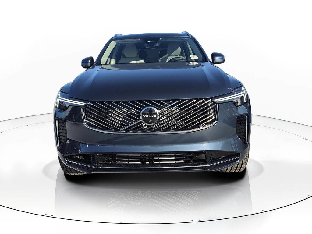 New 2026 Volvo XC90 plug-in hybrid T8 Ultra 7-Seater SUV
