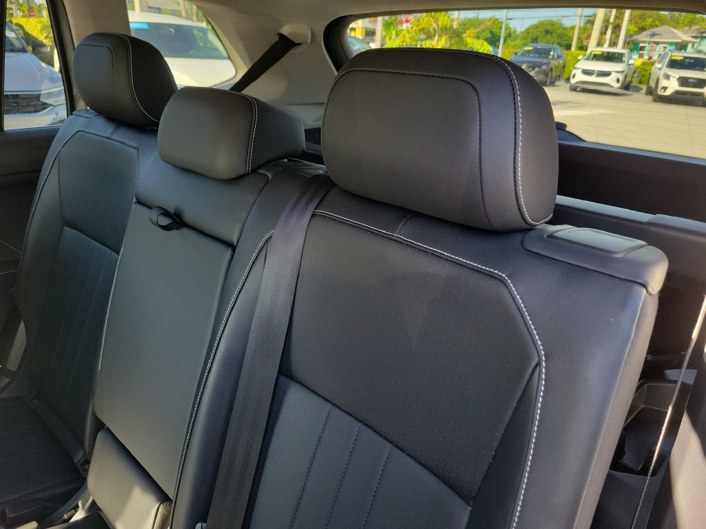 2024 Volkswagen Tiguan SE - Photo 11