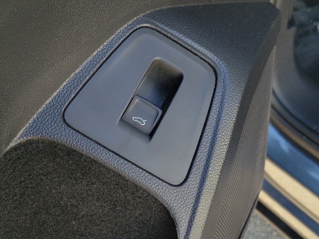 2024 Volkswagen Tiguan SE - Photo 19