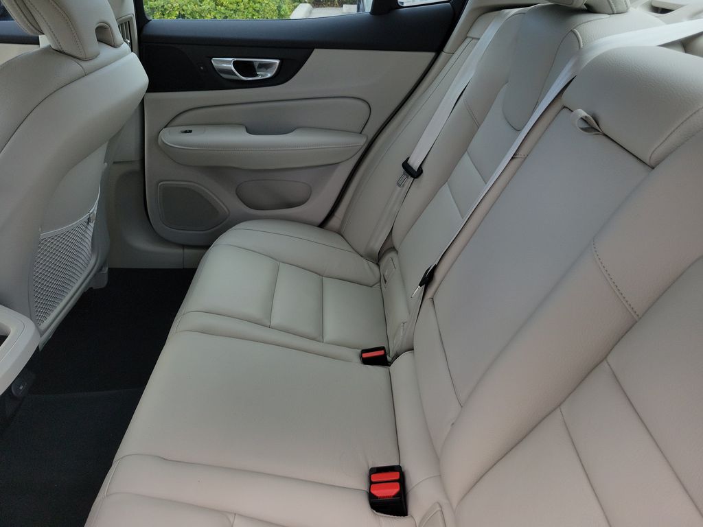2024 Volvo S60 Plus - Photo 11