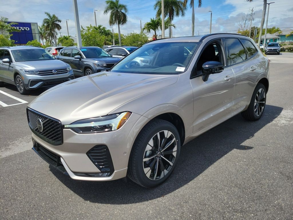 New 2026 Volvo XC60 B5 Plus SUV