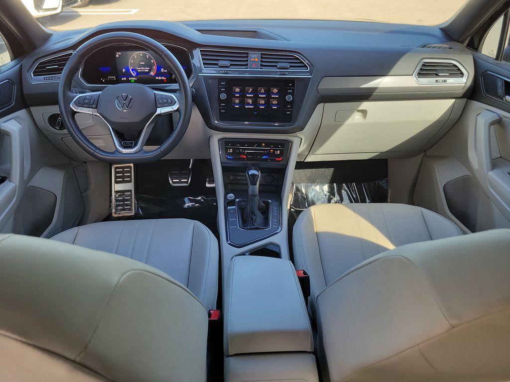 2023 Volkswagen Tiguan SE R-LINE BLACK - Photo 15