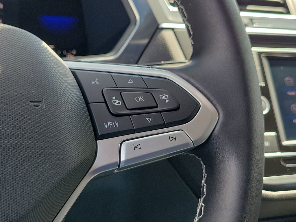 2023 Volkswagen Tiguan S - Photo 24