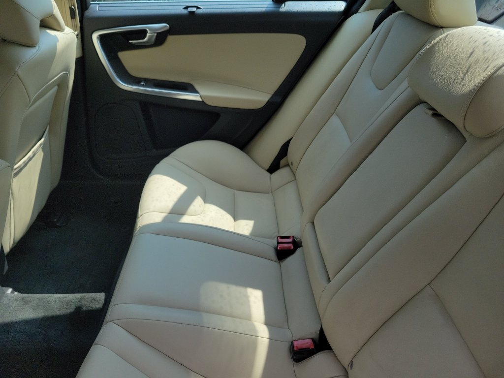 2017 Volvo S60 T5 Inscription - Photo 11