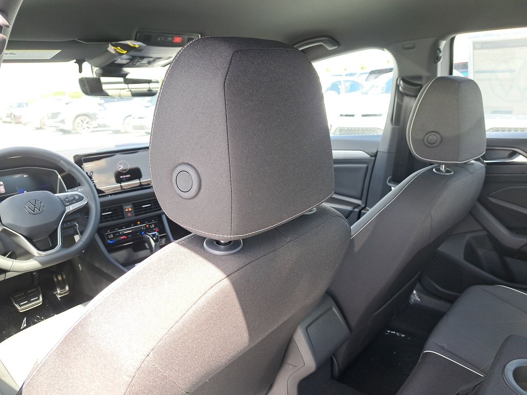 2026 Volkswagen Jetta Sport - Photo 13