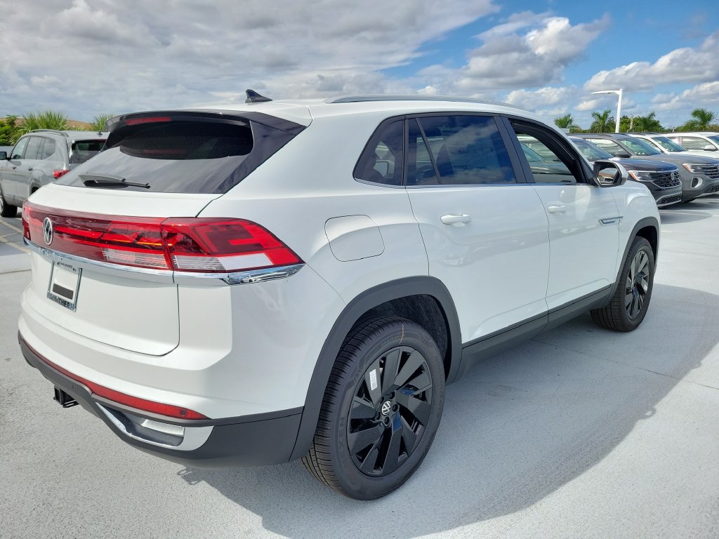 New 2026 Volkswagen Atlas Cross Sport SE w/Technology SUV