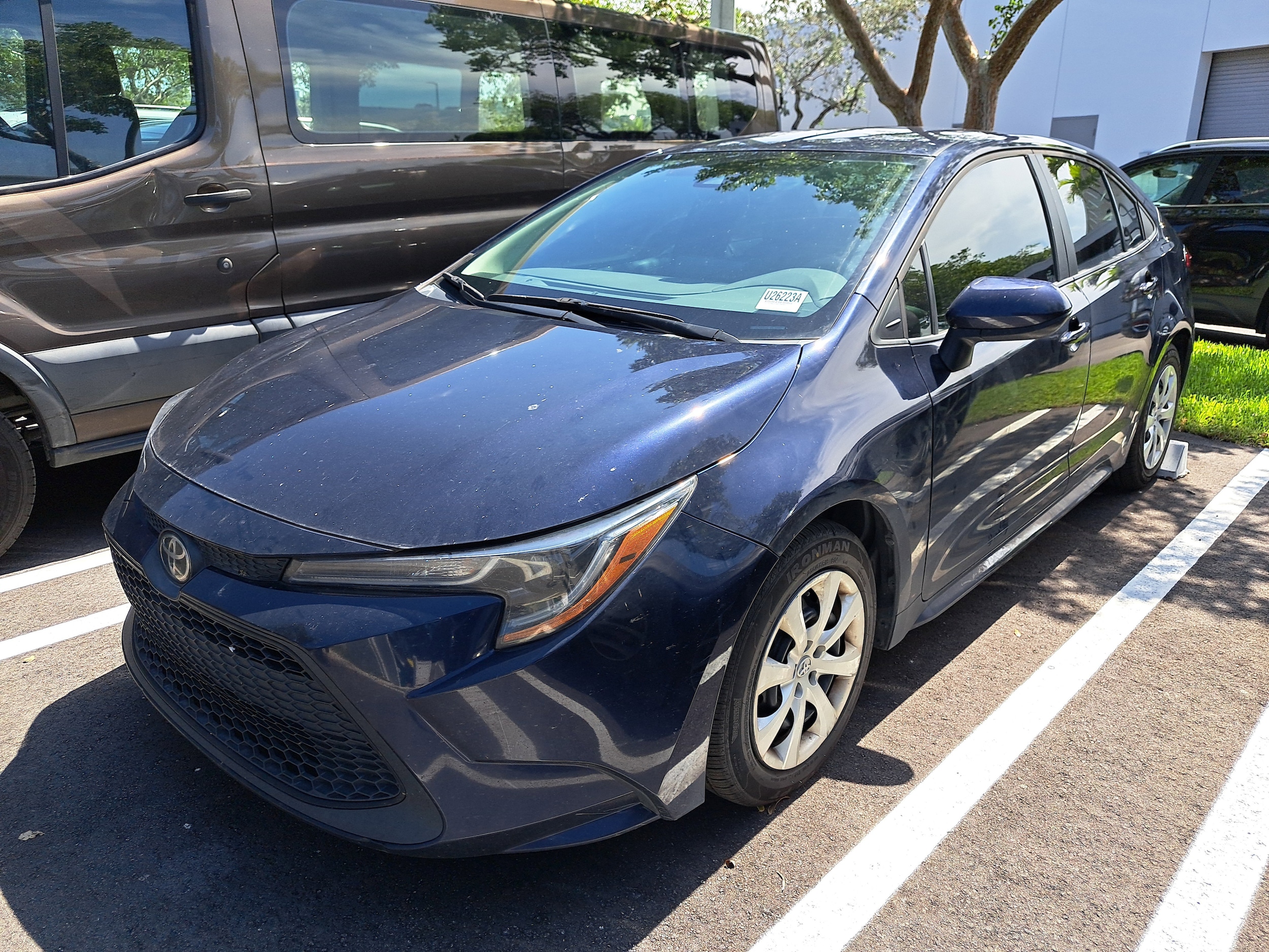 Used 2022 Toyota Corolla LE with VIN 5YFEPMAE4NP298956 for sale in Northfield, Minnesota