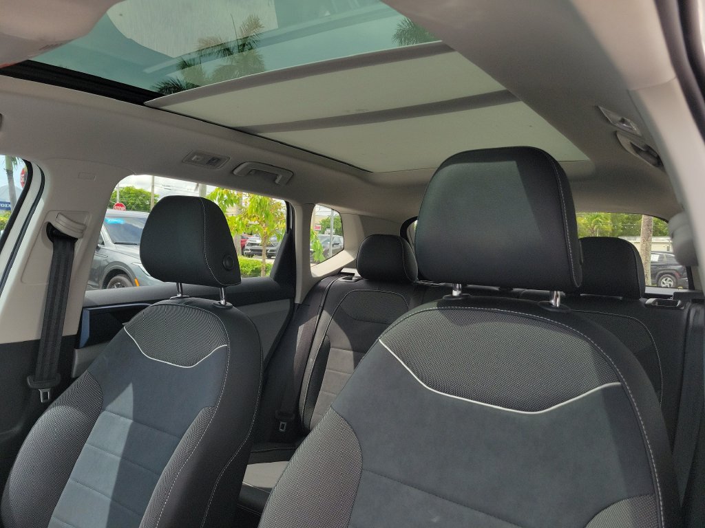 2024 Volkswagen Taos SE - Photo 21