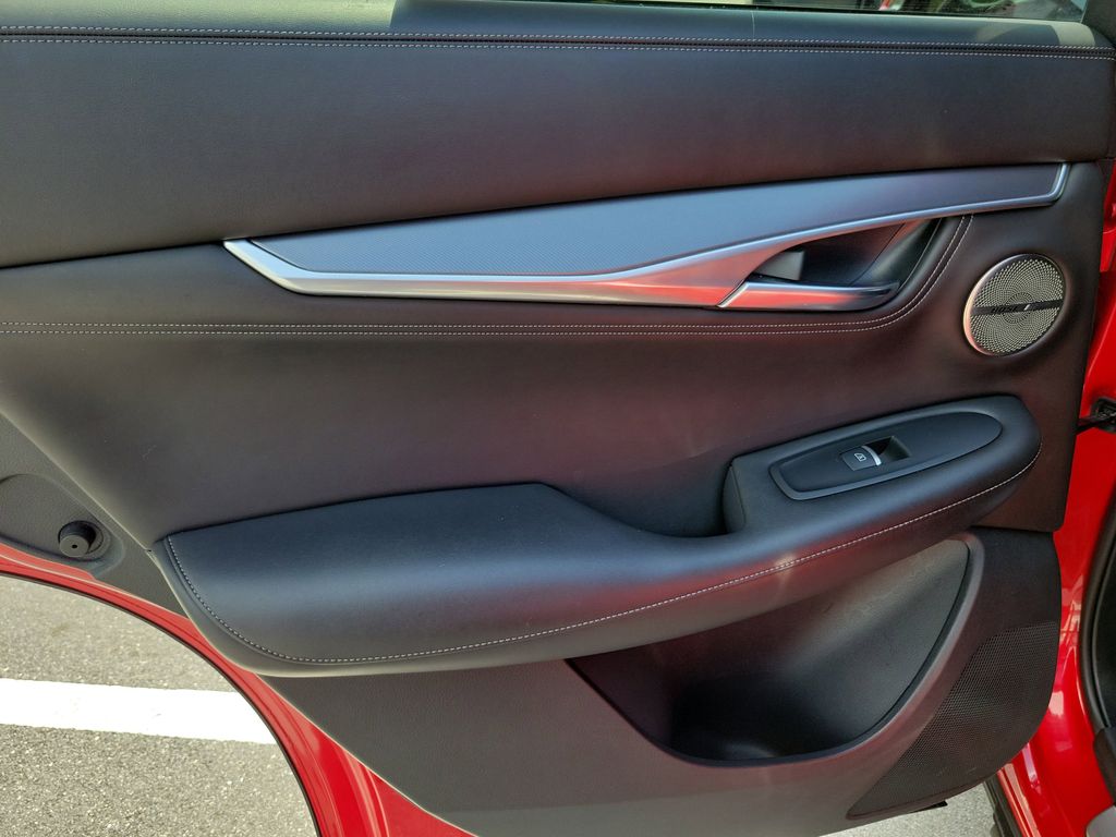 2022 INFINITI QX55 Essential - Photo 11