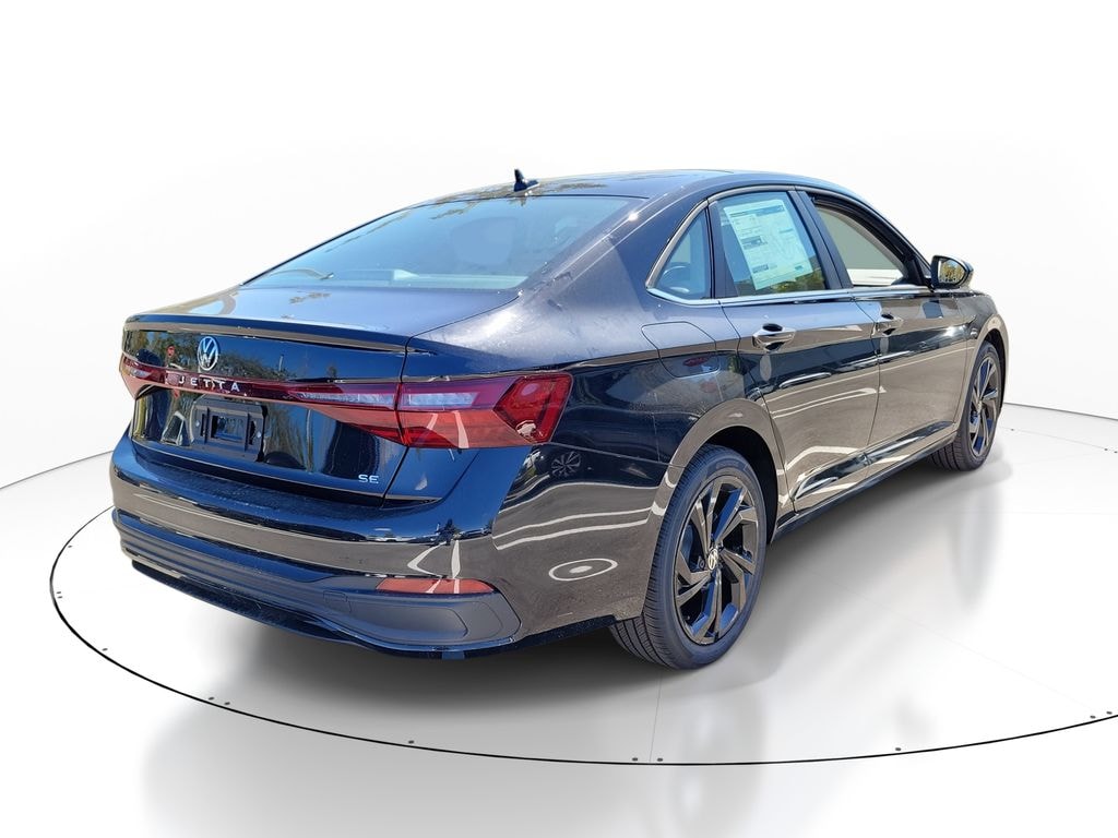 New 2026 Volkswagen Jetta 1.5T SE Sedan