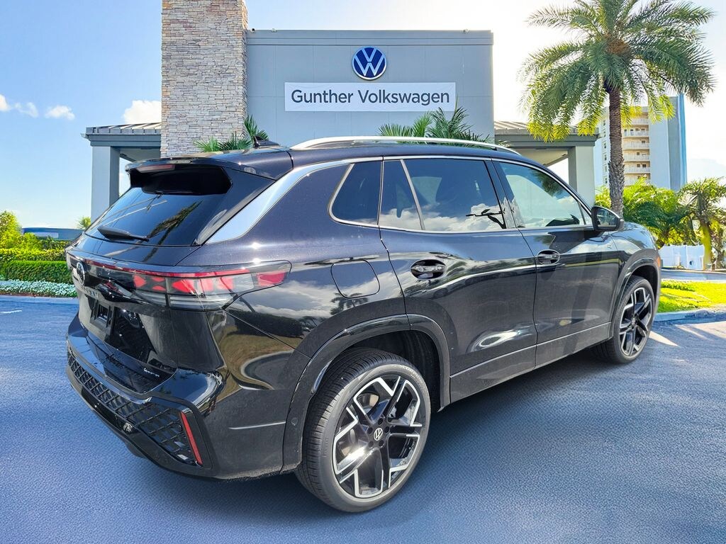 New 2026 Volkswagen Tiguan SEL R-Line Turbo SUV